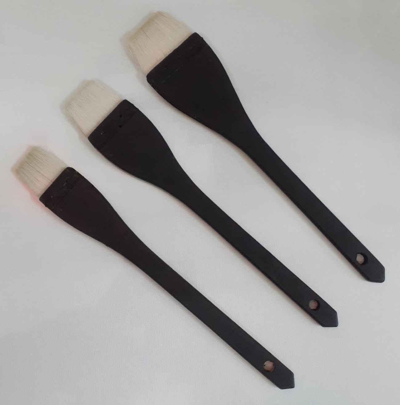 Brochas tipo hake de estudio- Cerda de oveja y mango de madera negra - Acuarela-Glaseado