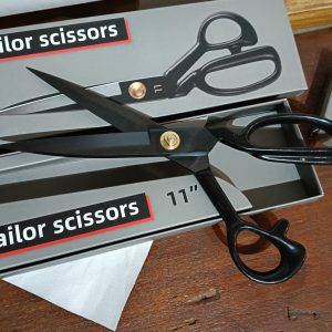 Tijeras de sastre o costurer@ para cortar tela o lienzo